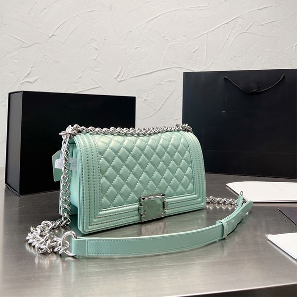 fashion women totes designer bags men luxury shoulder chain bag ong the tote crossbody designers handbag pearlescent leather boy wallets pur
fashion women totes designer bags men luxury shoulder chain bag ong the tote crossbody designers handbag pearlescent leather boy wallets pur