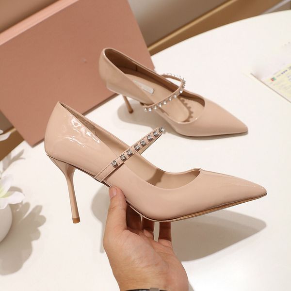 sandals 2022 women luxury designer high-heeled sandals solid color vamp stitched with crystal pointed patent leather party wedding banquet, Black
sandals 2022 women luxury designer high-heeled sandals solid color vamp stitched with crystal pointed patent leather party wedding banquet, Black