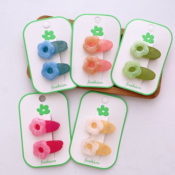 1 pair korea sweet girl princess cute candy color hollow flower hairpins fashion children's oval duckbill clip hair accessories, Slivery;white
1 pair korea sweet girl princess cute candy color hollow flower hairpins fashion children's oval duckbill clip hair accessories, Slivery;white