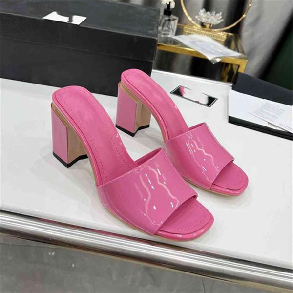 luxury designer beach shoes leather beachs sandals letter cc slippers outdoor women channels ghggfgdgdd265a
luxury designer beach shoes leather beachs sandals letter cc slippers outdoor women channels ghggfgdgdd265a