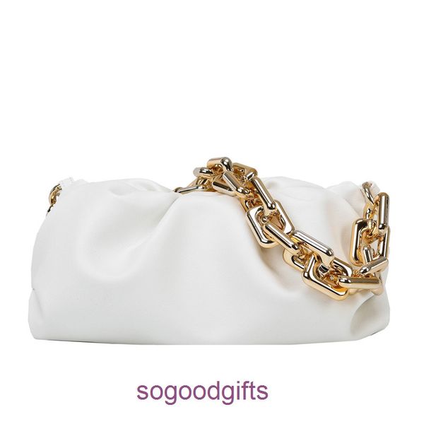 pouch bag designer bottegas handbags women venetas clutch bags 2022 new network red crossbody bag single shoulder s advanced cloud
pouch bag designer bottegas handbags women venetas clutch bags 2022 new network red crossbody bag single shoulder s advanced cloud