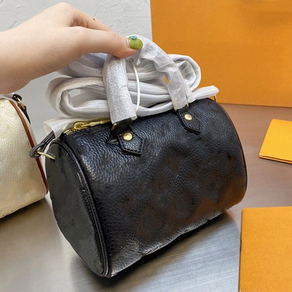 designer luxury women the tote bag fashion versatile handbags shoulder crossbody bags purse tories totes large capacity saddle wallets 7a qm
designer luxury women the tote bag fashion versatile handbags shoulder crossbody bags purse tories totes large capacity saddle wallets 7a qm