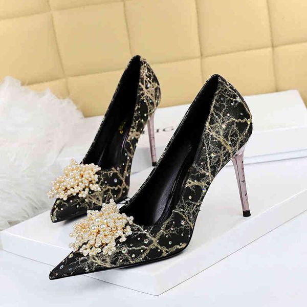 628-2 sandals banquet high heels thin shallow mouth pointed pearl flower rhinestone women's shoes single, Black
628-2 sandals banquet high heels thin shallow mouth pointed pearl flower rhinestone women's shoes single, Black