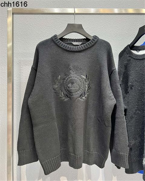 high version balencaigass 21fw autumn winter new jacquard sweater crown wheat ear embroidery printed men and women loose wool sweater, White;black
high version balencaigass 21fw autumn winter new jacquard sweater crown wheat ear embroidery printed men and women loose wool sweater, White;black
