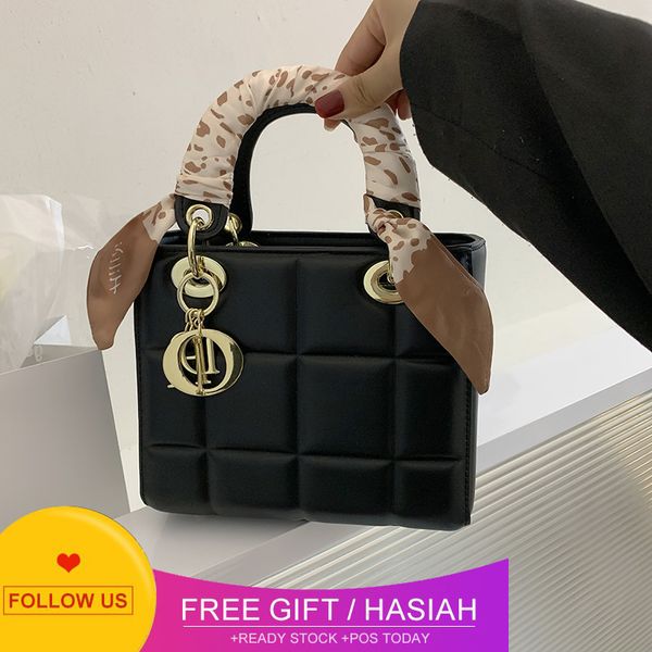 designer bags last hand fashion women's ling lattice silk scarf hand princess of wales single shoulder messenger bag
designer bags last hand fashion women's ling lattice silk scarf hand princess of wales single shoulder messenger bag