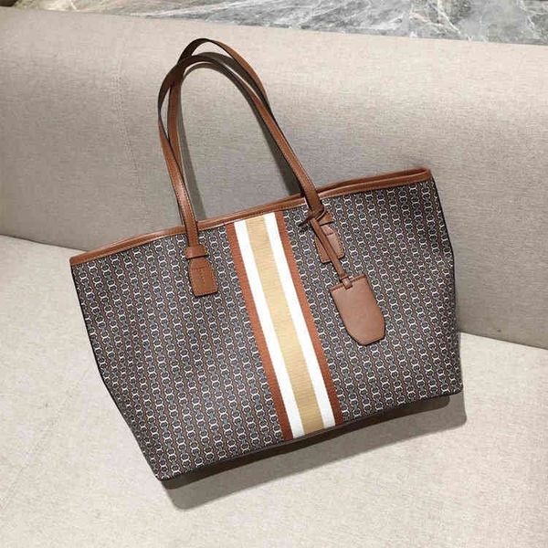 evening bags brand t shopping bag pvc with leather hand-held one shoulder slant across
evening bags brand t shopping bag pvc with leather hand-held one shoulder slant across