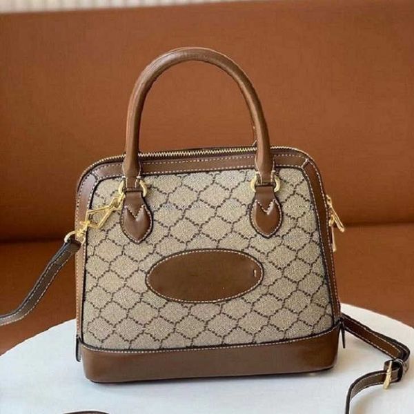 ladies cosmetic crossbody bags women shoulder bags luxurys designers bag leather handbags shell wallet purse tote
ladies cosmetic crossbody bags women shoulder bags luxurys designers bag leather handbags shell wallet purse tote