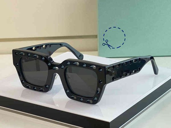 sunglasses for men women summer oer1026 style anti-ultraviolet retro plate full frame random box, White;black
sunglasses for men women summer oer1026 style anti-ultraviolet retro plate full frame random box, White;black