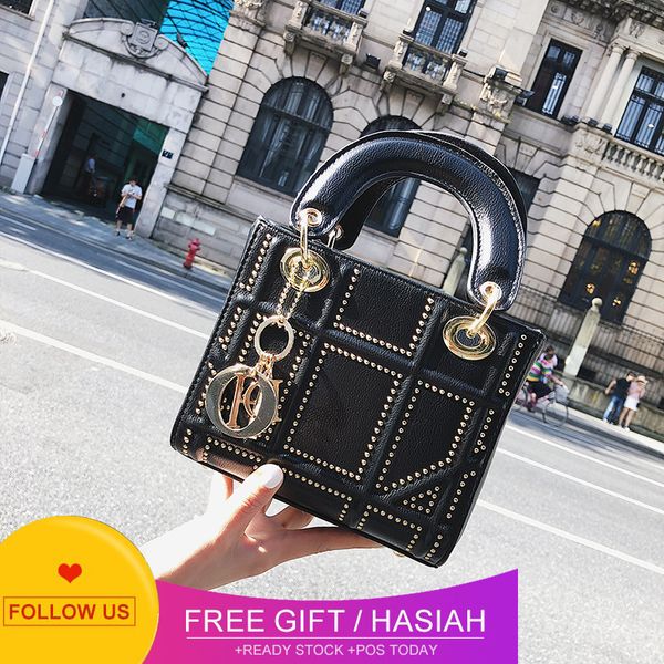 designer bags korean rivet small female 2022 new fashion princess diana hand leisure simple messenger square bag fashion
designer bags korean rivet small female 2022 new fashion princess diana hand leisure simple messenger square bag fashion