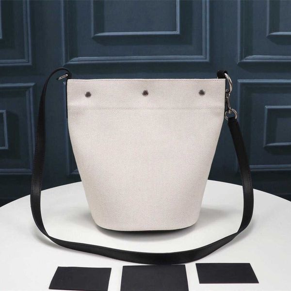 5a drawstring french linen bag women ultra-large capacity shoulder bags wear waterproof cross body
5a drawstring french linen bag women ultra-large capacity shoulder bags wear waterproof cross body