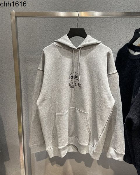 high version balencaigass 21fw autumn and winter new small latch print ins couple paris casual round neck hoodie, Black
high version balencaigass 21fw autumn and winter new small latch print ins couple paris casual round neck hoodie, Black