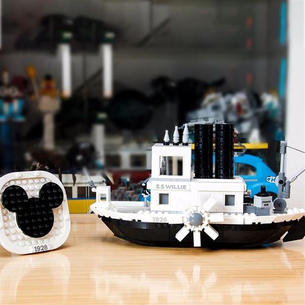 creative ideas block series 16062 steamboat willie model 751pcs building blocks brick toys kids birthday gift set 21317250t
creative ideas block series 16062 steamboat willie model 751pcs building blocks brick toys kids birthday gift set 21317250t