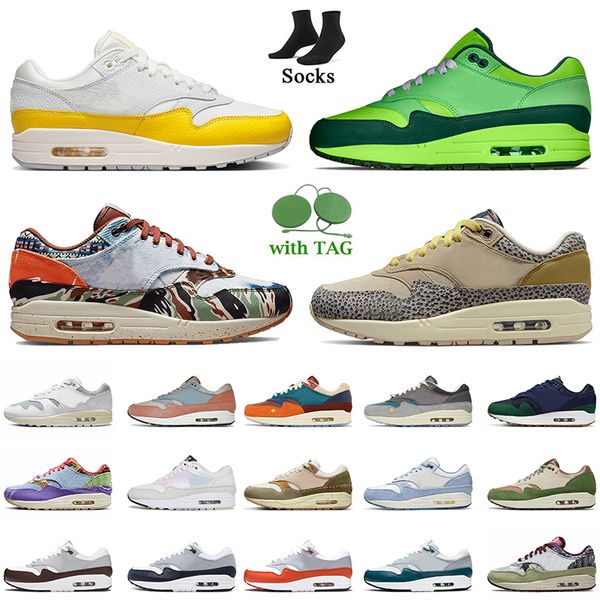 fashion women mens max 1 running shoes airsmx amx max1 travis scotts 1s patta white black tour yellow safari cobblestone obsidian london can
fashion women mens max 1 running shoes airsmx amx max1 travis scotts 1s patta white black tour yellow safari cobblestone obsidian london can