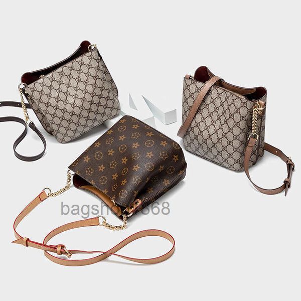 22s designer bag bags shoulder women fashion new retro print bucket bag women's fashion large-capacity one-shoulder diagonal chain bag
22s designer bag bags shoulder women fashion new retro print bucket bag women's fashion large-capacity one-shoulder diagonal chain bag