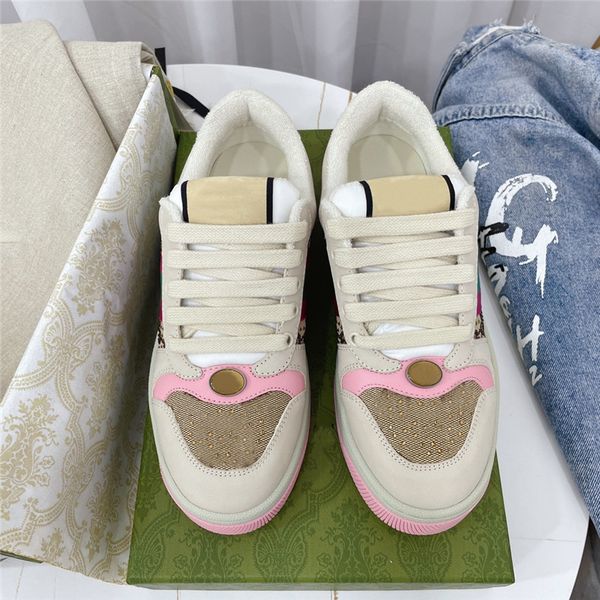 do old small dirty shoes casual womens shoes double letter cloth fabric low-lace-up running shoe
do old small dirty shoes casual womens shoes double letter cloth fabric low-lace-up running shoe