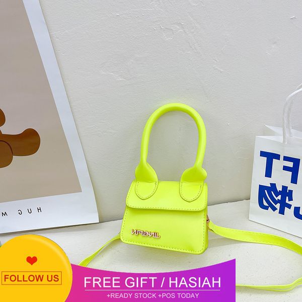 designer bags children's 2022 new fluorescent girls' mini messenger candy color shoulder small hand purse
designer bags children's 2022 new fluorescent girls' mini messenger candy color shoulder small hand purse