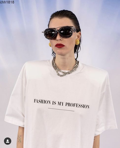 men's t-shirts the correct version of the new summer vetementss events minimalist vtm letter printed men's and women's short, White;black
men's t-shirts the correct version of the new summer vetementss events minimalist vtm letter printed men's and women's short, White;black