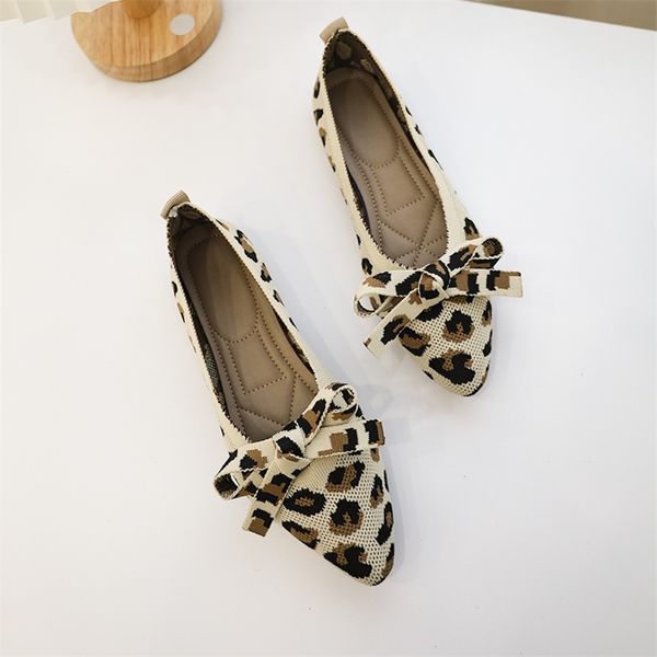 dress shoes stretch fabric knited shallow flats bow knitted mesh breathable flat women driving loafers sneaker pointed toe black 220915
dress shoes stretch fabric knited shallow flats bow knitted mesh breathable flat women driving loafers sneaker pointed toe black 220915