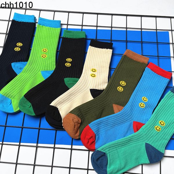 men's socks korea dongdaemun colorful double needle white versatile cotton college style couple ins, Black
men's socks korea dongdaemun colorful double needle white versatile cotton college style couple ins, Black
