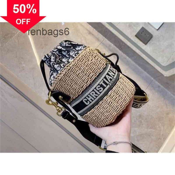 purses ladies handbags designer clutch bag evening clutches digner s christiansbag woven 2022 fashion single shoulder msenger wan
purses ladies handbags designer clutch bag evening clutches digner s christiansbag woven 2022 fashion single shoulder msenger wan
