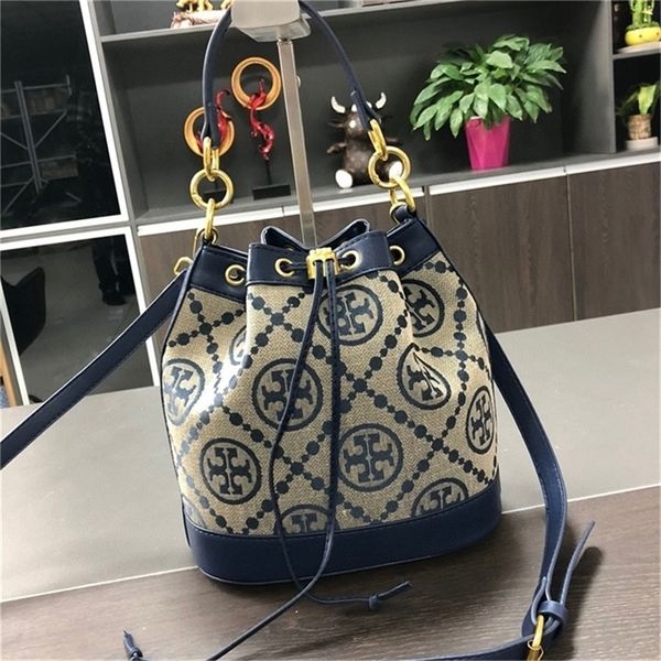 79% off evening bags outlet online trendy handbags this year's female autumn and net red super fire bucket
79% off evening bags outlet online trendy handbags this year's female autumn and net red super fire bucket