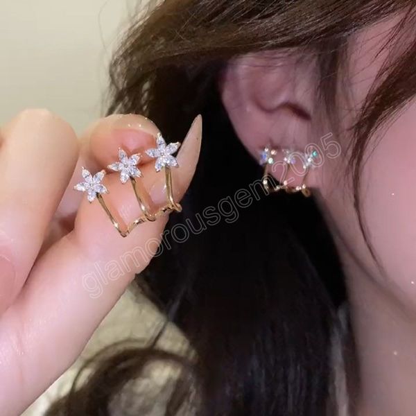 korean vintage crystal flower earrings fashion zircon stud earrings for women elegant women's jewelry, Golden;silver
korean vintage crystal flower earrings fashion zircon stud earrings for women elegant women's jewelry, Golden;silver