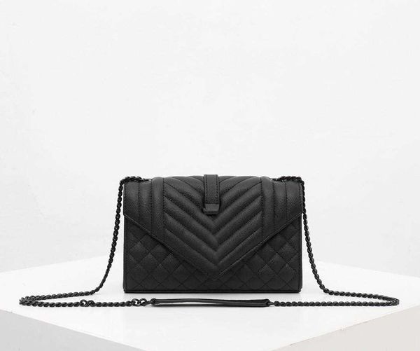 5a luxurys designers ladies messenger bags classic water wave fashion chain women shoulder bag grain embossed quilted leather envelope bag
5a luxurys designers ladies messenger bags classic water wave fashion chain women shoulder bag grain embossed quilted leather envelope bag