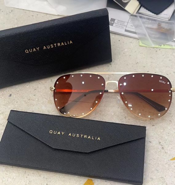sunglasses oversized women flat quay square sun glasses for female vintage mirror ladies shades uv400, White;black
sunglasses oversized women flat quay square sun glasses for female vintage mirror ladies shades uv400, White;black