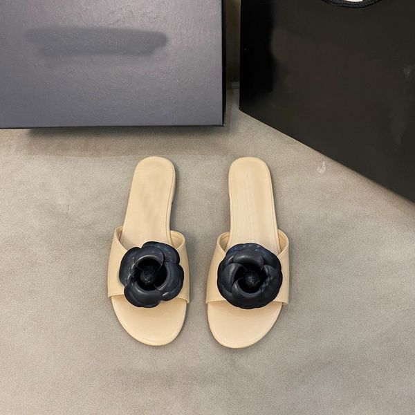 2022 flat sandals rubber designer women sandal leather slides slip on shoes waterproof mule slipper summer outdoor indoor slides, Black
2022 flat sandals rubber designer women sandal leather slides slip on shoes waterproof mule slipper summer outdoor indoor slides, Black