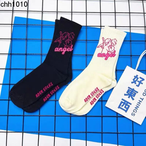 men's fashion brand pink love cupid angel sports pure cotton couple black and white medium men and women in fashion
men's fashion brand pink love cupid angel sports pure cotton couple black and white medium men and women in fashion