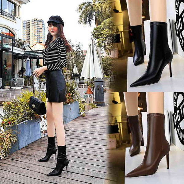 315-12 sandals style winter fashion simple thin heel high pointed nightclub short boots women's, Black
315-12 sandals style winter fashion simple thin heel high pointed nightclub short boots women's, Black