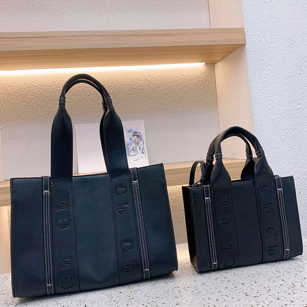 the tote bag designer tote women shoulder crossbody handbag fashion all-match classic solid color leather totes
the tote bag designer tote women shoulder crossbody handbag fashion all-match classic solid color leather totes