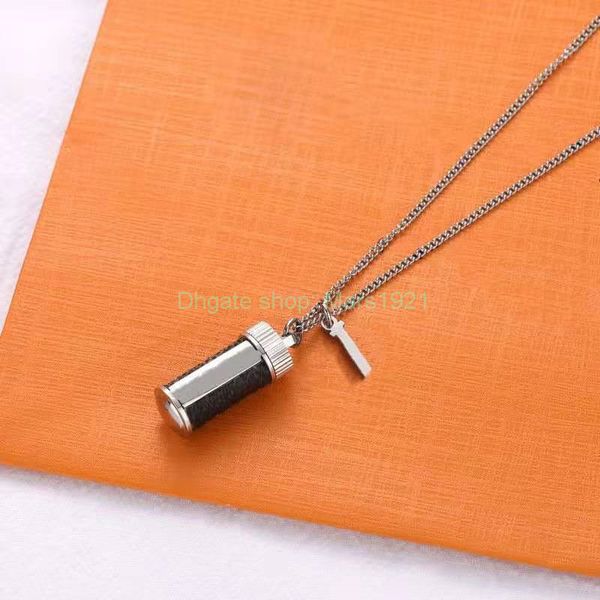 2021 new arrived necklace fashion round letter pendant necklaces 18k titanium steel plated women necklace wholesale price ship, Silver
2021 new arrived necklace fashion round letter pendant necklaces 18k titanium steel plated women necklace wholesale price ship, Silver