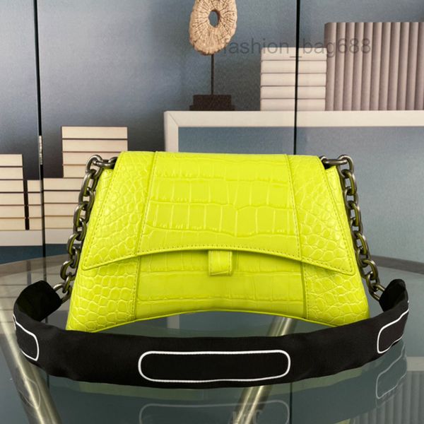 evening bags chain handbag cross body bag half moon bags alligator pattern shoulder purse metal hardware letter sign women clutch wallet mul
evening bags chain handbag cross body bag half moon bags alligator pattern shoulder purse metal hardware letter sign women clutch wallet mul