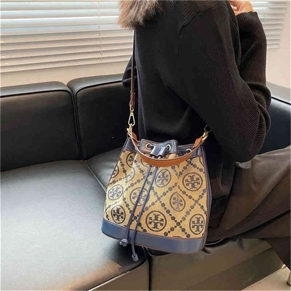 59% off shoulder bags on sell trendy handbags trend bucket hollow out simple vintage canvas with drawstring
59% off shoulder bags on sell trendy handbags trend bucket hollow out simple vintage canvas with drawstring