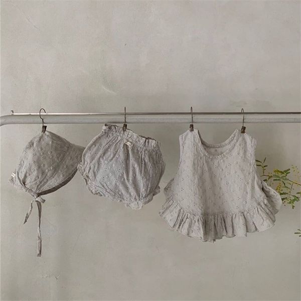 clothing sets summer toddler baby clothing sets for borns elegant embroidery vest shorts hat cotton suit kids clothes girls outfit 220916, White
clothing sets summer toddler baby clothing sets for borns elegant embroidery vest shorts hat cotton suit kids clothes girls outfit 220916, White