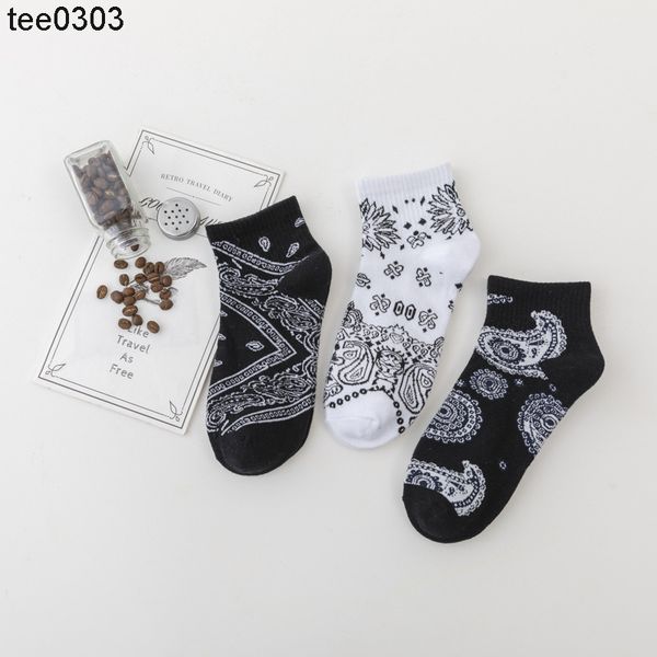 men's socks trend hip hop west coast tide waist flower and fruit national wind ins sports men and women rap tide socks, Black
men's socks trend hip hop west coast tide waist flower and fruit national wind ins sports men and women rap tide socks, Black