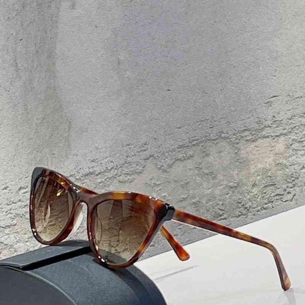 sunglasses for women and men summer 01vs style anti-ultraviolet retro plate full frame eyeglasses random box, White;black
sunglasses for women and men summer 01vs style anti-ultraviolet retro plate full frame eyeglasses random box, White;black