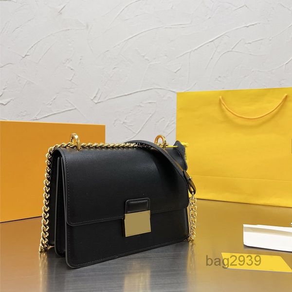 evening bags crossbody bag women flap handbag purse cowhide leather chain iconic letter snap plain shoulder messenger bags fashion walletsm
evening bags crossbody bag women flap handbag purse cowhide leather chain iconic letter snap plain shoulder messenger bags fashion walletsm