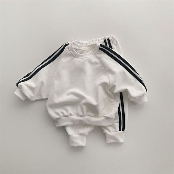 clothing sets boys and girls' spring children's cool letter printing zipper pants leisure sports two piece baby suit 220916, White
clothing sets boys and girls' spring children's cool letter printing zipper pants leisure sports two piece baby suit 220916, White