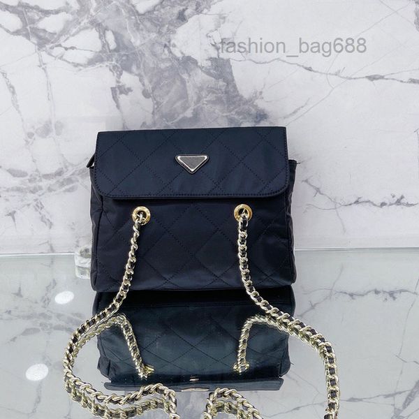 evening bags cross body bag shoulder bag coin handbags purse high-quality chain letters classic versatile convenient messenger handbag
evening bags cross body bag shoulder bag coin handbags purse high-quality chain letters classic versatile convenient messenger handbag