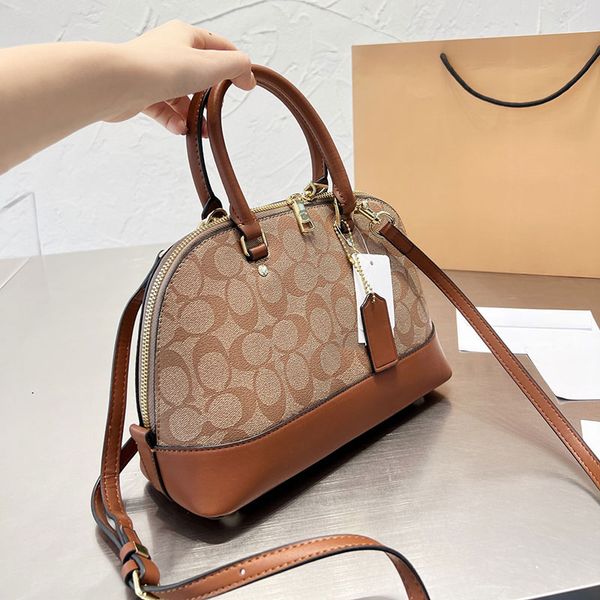 2022 super practical designers lady shell shoulder bags handbags wallet clutch package bag totes crossbody handbag purses multicolor
2022 super practical designers lady shell shoulder bags handbags wallet clutch package bag totes crossbody handbag purses multicolor
