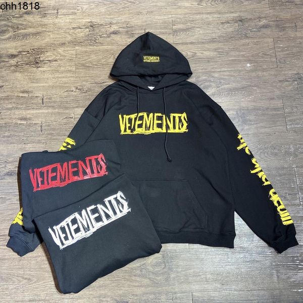 correct version legal tide brand items vetementss meng yellow graffiti letter men's and women's hooded pullover, Black
correct version legal tide brand items vetementss meng yellow graffiti letter men's and women's hooded pullover, Black