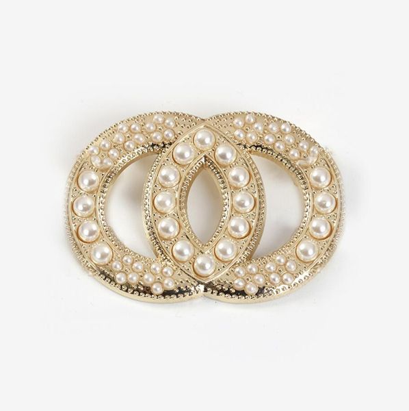 luxury women men designer brand letter brooches 18k gold plated inlay crystal rhinestone jewelry brooch pearl pin marry christmas party gift, Gray
luxury women men designer brand letter brooches 18k gold plated inlay crystal rhinestone jewelry brooch pearl pin marry christmas party gift, Gray