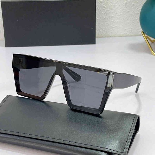 sunglasses for men and women summer style anti-ultraviolet 73k retro plate plank full frame square fashion eyeglasses random box, White;black
sunglasses for men and women summer style anti-ultraviolet 73k retro plate plank full frame square fashion eyeglasses random box, White;black