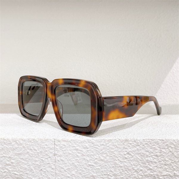 sunglasses for men and women summer style 40080 anti-ultraviolet retro plate full frame fashion eyeglasses random box, White;black
sunglasses for men and women summer style 40080 anti-ultraviolet retro plate full frame fashion eyeglasses random box, White;black