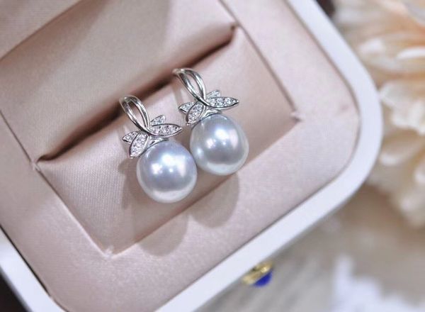 22090810 diamondbox -jewelry earrings ear studs grey pearl sterling 925 silver rhinestone leaves akoya 8-9 mm round pendant charm gift idea, Golden;silver
22090810 diamondbox -jewelry earrings ear studs grey pearl sterling 925 silver rhinestone leaves akoya 8-9 mm round pendant charm gift idea, Golden;silver