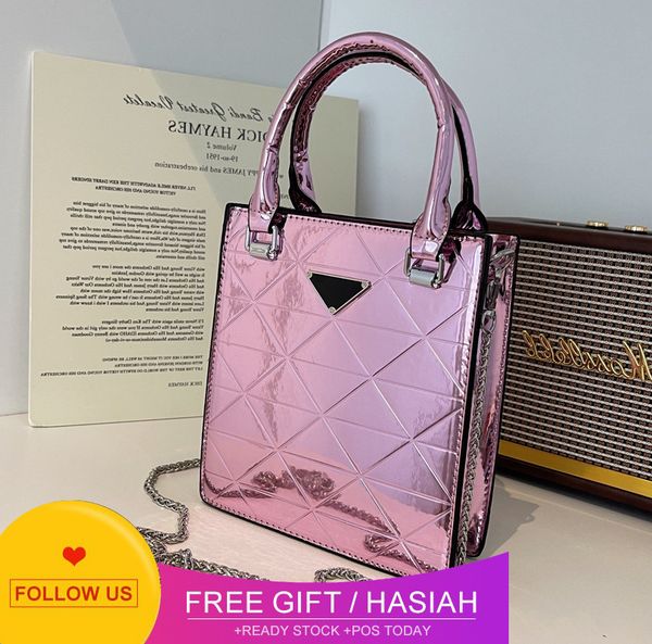 designer bags popular women's bag 2022 new versatile chain one shoulder crossbody texture patent leather portable small square
designer bags popular women's bag 2022 new versatile chain one shoulder crossbody texture patent leather portable small square