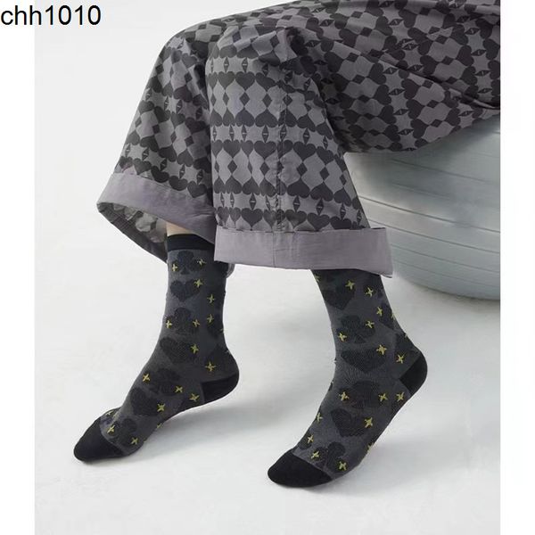 men's autumn and winter new love poker women's mid tube cotton small fashion ins fashion socks hollow out stereoscopic color contr, Black
men's autumn and winter new love poker women's mid tube cotton small fashion ins fashion socks hollow out stereoscopic color contr, Black