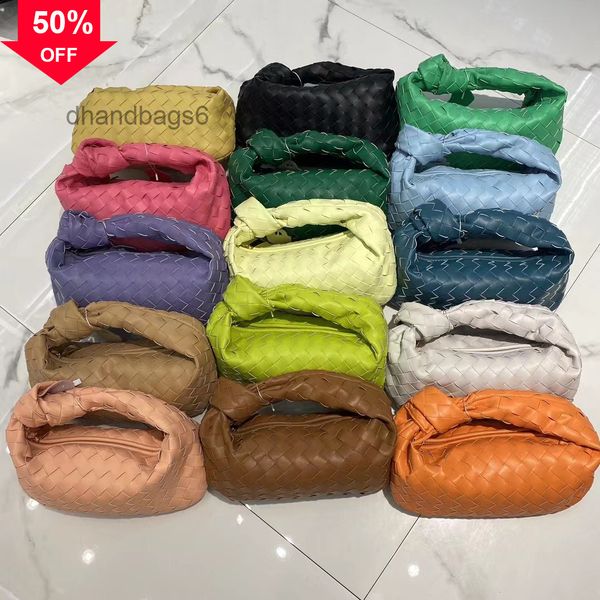purses ladies handbags designer clutch bag evening clutches digner 2022 bbvenetas s woven knotted mini ox horn single shoulder portable bott
purses ladies handbags designer clutch bag evening clutches digner 2022 bbvenetas s woven knotted mini ox horn single shoulder portable bott